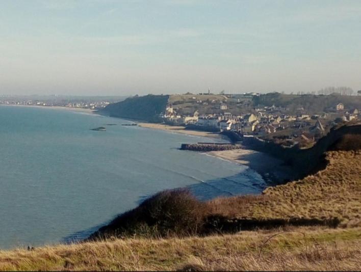 Abrigermaine Bed & Breakfast Arromanches-les-Bains Bagian luar foto